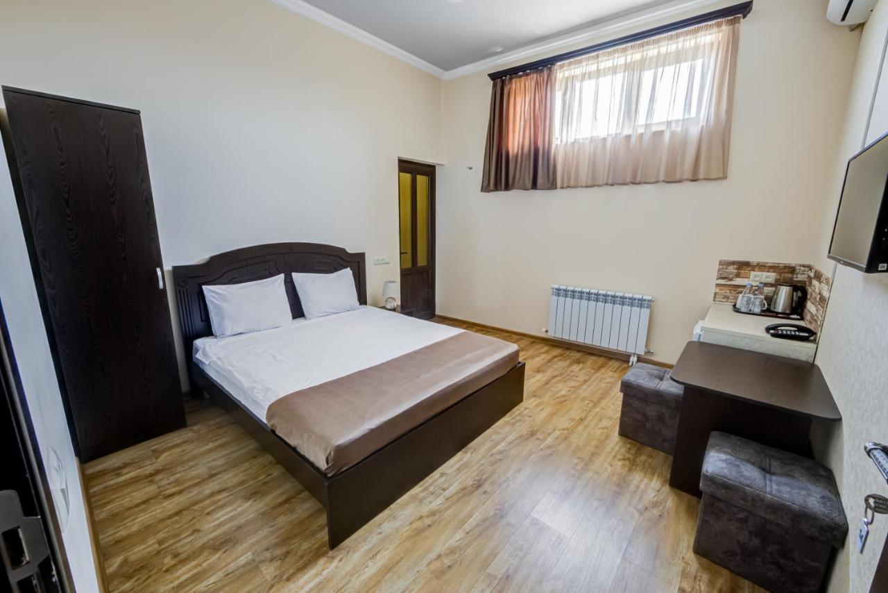 H Resort Hotel Vagharshapat Armenia Eksteriør billede